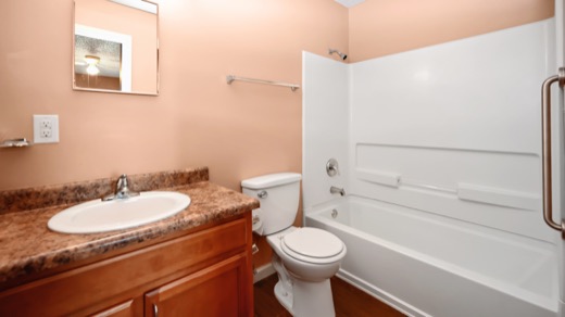 Inglewood Manor photo 13