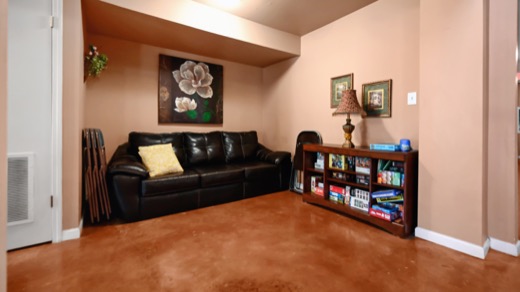Inglewood Manor photo 25