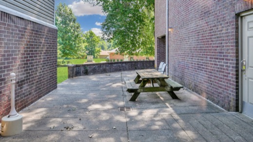 Inglewood Manor photo 26